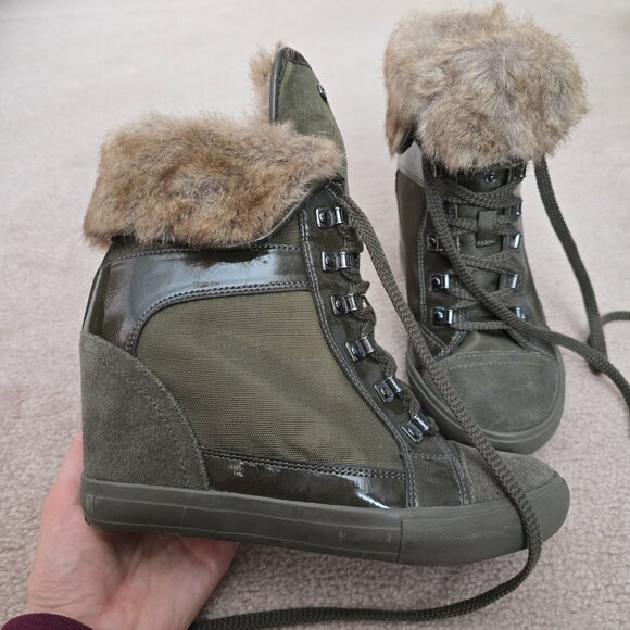 Aldo Army Green Faux Fur Wedge Sneaker / Ankle Bootie - Size 8.5 - Picture 2 of 10
